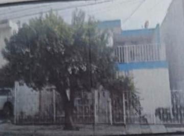 Casa de 3 habitaciones, San Nicolás de los Garza · Casa en Venta en San Nicolas