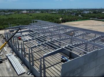 1 · Bodegas en Venta Dentro de Parque en Santa Rosa