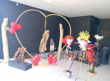 Local comercial · 28m² · 2 Estacionamientos · Local en Santa María