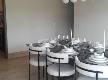 Departamento · 153m² · 2 Recámaras · 2 Estacionamientos · Departamento en Venta en Bosque Real