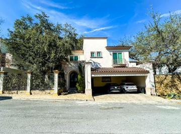 Casa de 4 habitaciones, Monterrey · Se Vende Casa en Los Encinos Sierra Alta Carretera Nacional Monterrey, Nl