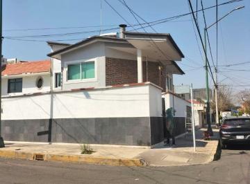 Casa de 3 habitaciones, Tlalpan · Excelente Casa en Venta Cerca Galerías Coapa
