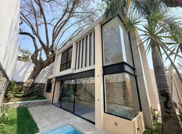 Casa · 215m² · 3 Recámaras · Estrene en Privada de 5 Casas