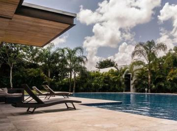 Terreno / Lote · Lote en Venta en Privada Parque Cental, Mérida Cholul, 373.30 m²