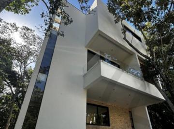 Casa · 294m² · 3 Recámaras · 2 Estacionamientos · Casa en Venta en Ciudad Mayakoba, Playa del Carmen.