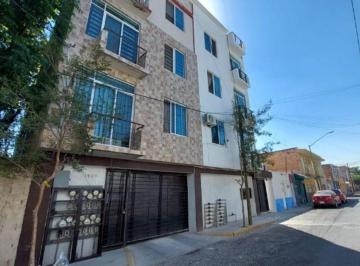 Departamento · 71m² · 2 Recámaras · 1 Estacionamiento · Departamento en Venta en Mezquitan Country