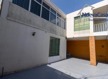 Casa · 180m² · 3 Recámaras · 2 Estacionamientos · Casa en Venta en La Campiña – Col. Los Pastores. 180 m² de Construcción