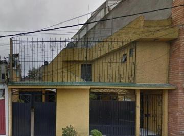 Casa de 3 habitaciones, Nezahualcóyotl · Gran Oportunida!