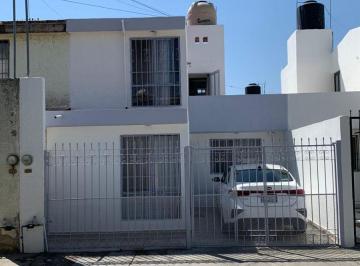 Casa de 3 habitaciones, León · Venta Casa Villa de Las Torres