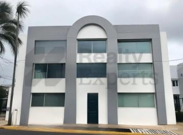638500 · Oficinas en Renta en Cumbres 1 Sector