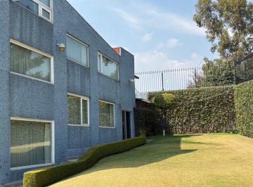 Casa de 4 habitaciones, Alvaro Obregón · Casa en Venta en Lomas de Axomiatla, Al Fondo de Calle Cerrada