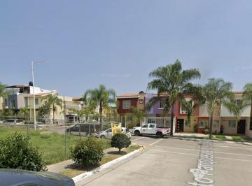 Casa de 3 habitaciones, Zapopan · Remato Casa en Cto. Bosques del Centinela a 10 Min de Terraza Belenes