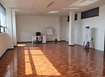 Oficina · 5 Estacionamientos · Renta Departamentos y Oficinas Blvd. Aeropuerto y Tollocan