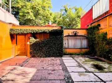 Casa Venta 566m² de 4 habitaciones · ¡Gran Oportunidad Para Remodelar en San Jerónimo! Casa con Jardín y Terraza