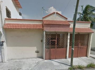 Casa de 5 habitaciones, Carmen · Casa en Venta Campeche