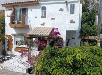Casa de 6 habitaciones, Cuernavaca · Conjunto Residencial en Venta en Provincias del Canadá, Cuernavaca