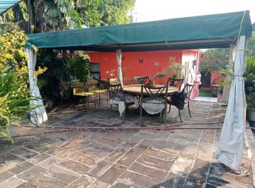 Casa de 4 habitaciones, Cuernavaca · Propiedad en Venta Como Terreno de 1197 m². con Dos Casas en Acapantzingo, Cuernavaca
