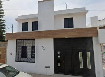 Casa de 3 habitaciones, Corregidora · Venta de Casa en P.º de Bonn, Tejeda, 76904 El Pueblito, Qro.