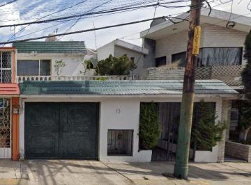 Casa de 3 habitaciones, Cuautitlán Izcalli · Casa en Remate en Cuautitlán Izcalli