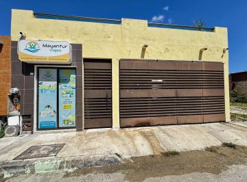 Casa · 167m² · 3 Recámaras · 2 Estacionamientos · Casa en Venta en Mérida, Los Heroes, con Pequeño Local, 3 Recámaras