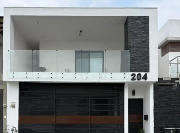 1 · Casa en Venta en Privada Lombardia Residencial Apodaca Nl