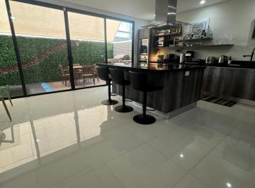 Casa · 160m² · 2 Recámaras · 2 Estacionamientos · Casa en Venta Residencial Arbolada con o Sin Muebles