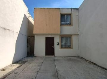 Casa · 73m² · 2 Recámaras · 2 Estacionamientos · Casa en Villas de La Hacienda