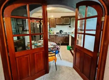 Casa de 5 habitaciones, Naucalpan de Juárez · Increíble Oportunidad de Inversión Doble Terreno, Vigilancia