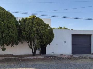Casa en condominio de 4 habitaciones, Zapopan · Casa en Venta Estilo Campestre en Zapopan Norte