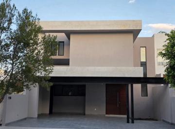 Casa de 3 habitaciones, León · Casa en Venta Portafontana