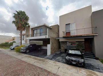Casa de 3 habitaciones, Querétaro · Casa en Venta, Cumbres del Lago, Qro.