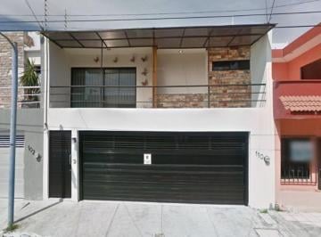 Casa de 3 habitaciones, Boca del Río · Casa en Venta en Carabelas 110, Virginia, Boca del Río, Ver.