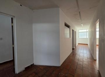 Edificio · 350m² · Edificio Comercial Para Oficinas a Unos Pasos de La Luna