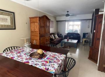 Casa · 350m² · 4 Recámaras · Casa en Venta Jardines de San Jerónimo