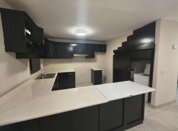 Casa de 3 habitaciones, Tijuana · Renta Casa 3 Recamaras Fraccionamiento Urbi Quinta del Cedro Santa Fe