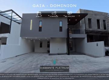 Casa · 338m² · 4 Recámaras · 2 Estacionamientos · Se Vende Casa en Gaia Dominion Residencial Recamara en Planta Baja