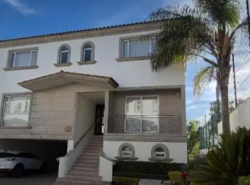 Casa de 4 habitaciones, Huixquilucan · Lomas Country Baja Precio - Casa en Venta