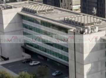 Oficina · 425m² · 18 Estacionamientos · Oficina en Venta en Villas de San Agustín