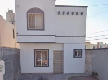 Casa de 3 habitaciones, Saltillo · Casa con Venta en Saltillo Coahuila