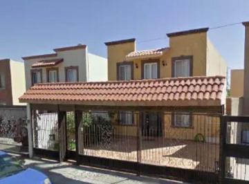 Casa de 3 habitaciones, Juárez · Casa en Venta Cerca de Plaza El Camino Chihuahua!