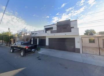 Casa de 3 habitaciones, Hermosillo · Casa en Venta En: San Benito