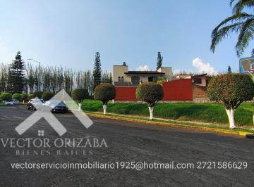 Terreno / Lote · 400m² · Terreno - Fraccionamiento Lomas de La Llave