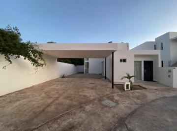 Casa · 196m² · 3 Recámaras · 2 Estacionamientos · Casa en Temozón