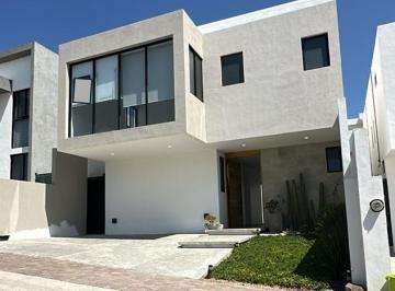 Casa en condominio · 260m² · 3 Recámaras · 3 Estacionamientos · Casa en Condominio en Renta Querétaro, Colinas de Juriquilla