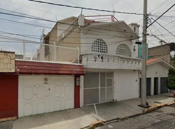 Casa de 4 habitaciones, Nezahualcóyotl · Casa en Venta en Valle de Aragon 1ra Sección, Nezahualcoyotl, Edomex