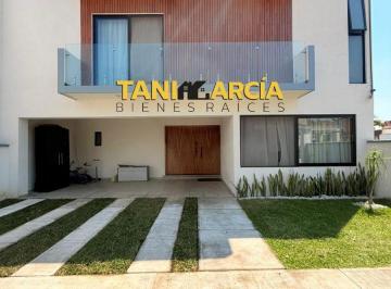 Casa de 3 habitaciones, Fortín · Vendo Bella Casa Moderna en Fortín, Residencial Las Villitas!