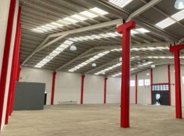 Bodega comercial de 6 habitaciones, Mineral de la Reforma · Bodega en Renta Colonia El Saucillo