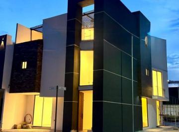 Casa de 5 habitaciones, Pachuca · Casa en Gema Pachuca - de 5 Recamaras, Estudio Opcional a 6a Recamara con Baño, Roof Gaden