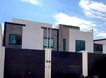 Casa de 2 habitaciones, Puebla · Casa en Venta en Mayorazgo