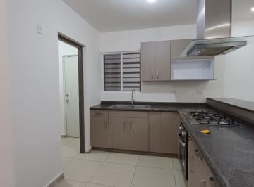 Casa · 122m² · 3 Recámaras · 2 Estacionamientos · Casa en Venta en Fraccionamiento Lombardía Residencial Apodaca Nl